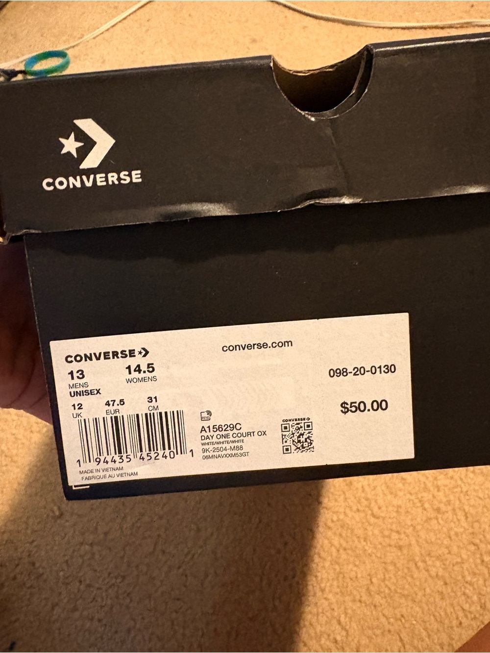 Converse White Low-Top Leather Sneakers - Picture 4 of 4